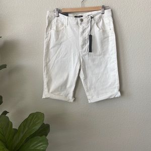 Black Label C’EST TOI shorts